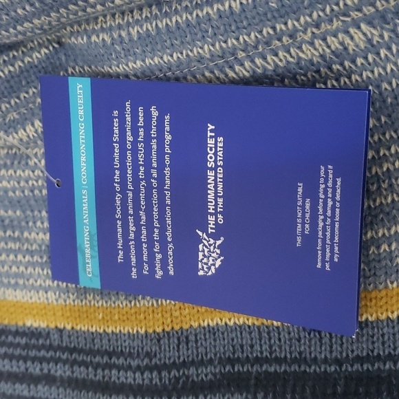 1385- The Humane Society Of The United States  Dog Apparel Sweater Size L NWT - Picture 6 of 10